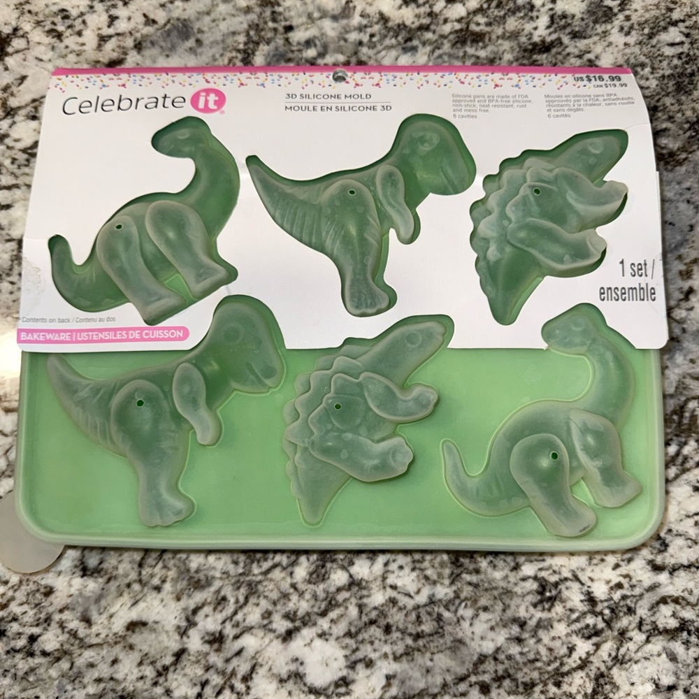 Celebrate It Light Green Dinosaur Silicone 3D Mold Set
